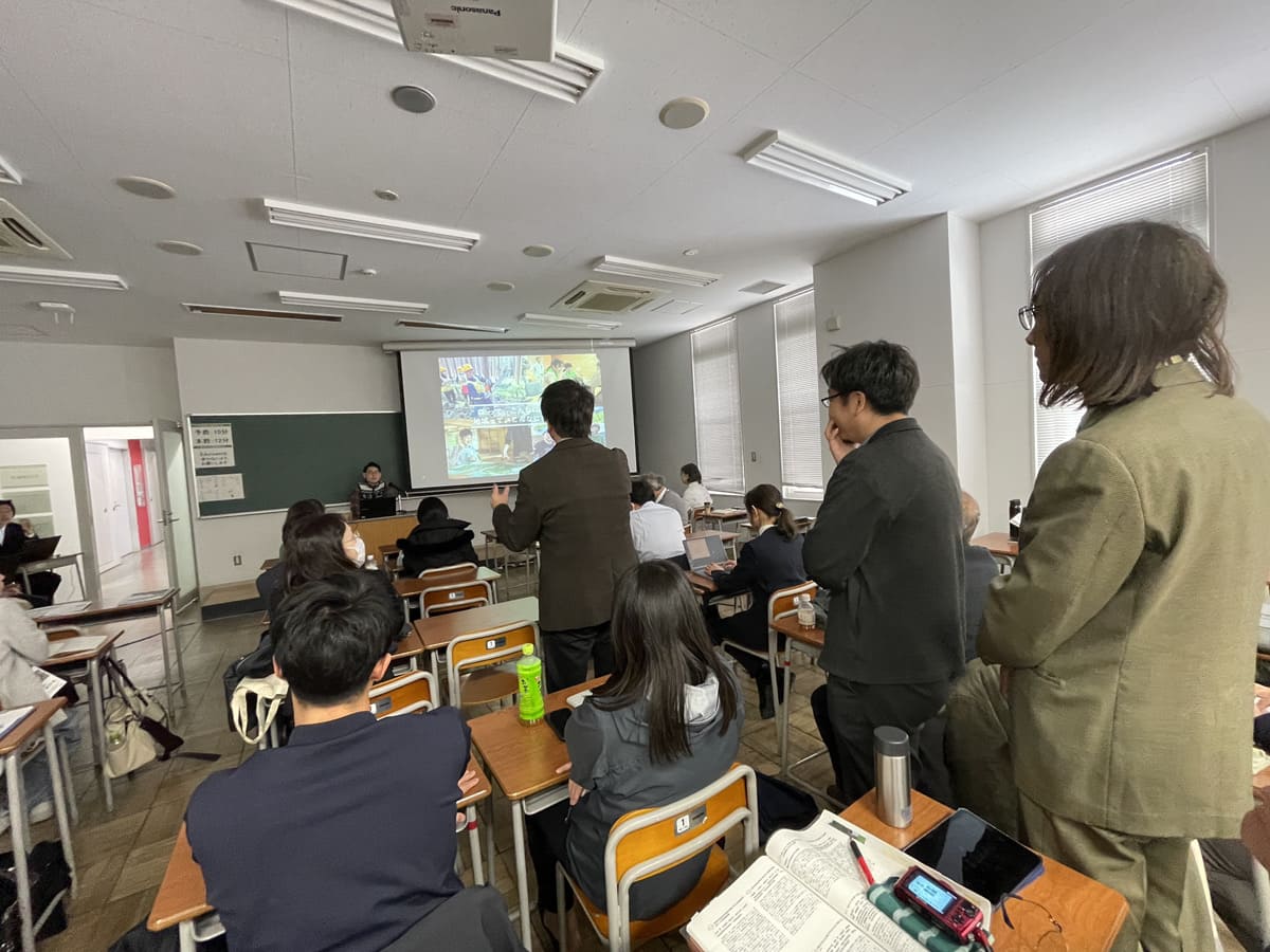 「第136回日本森林学会大会」の教育部門において、FOREST BALANCE GAMEを活用した取り組み事例を口頭発表した際、質疑に並ぶ教授陣